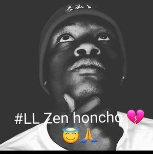 Meet your Posher, Derrick